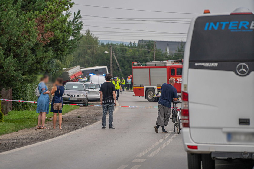 Wypadek w Świniarsku. Nie żyje kolejny poszkodowany