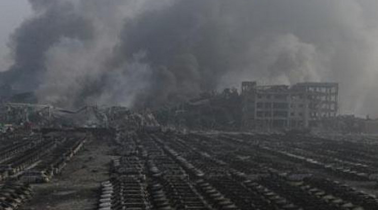 Megdöbbentő fotók! - Apokaliptikus állapotok a vegyi robbanás helyszínén