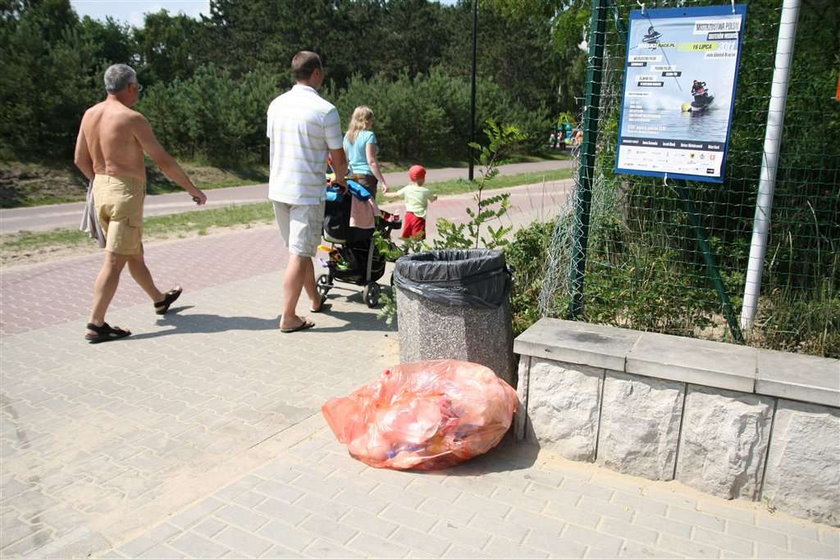 Ustawcie więcej śmietników