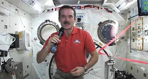 Chris Hadfield - jeden z amerykańskich członków załogi ISS
