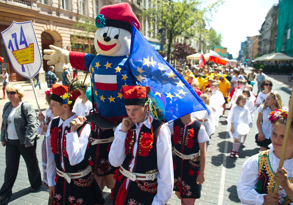 Łódzcy uczniowie szli w Młodzieżowej Paradzie Europejskiej