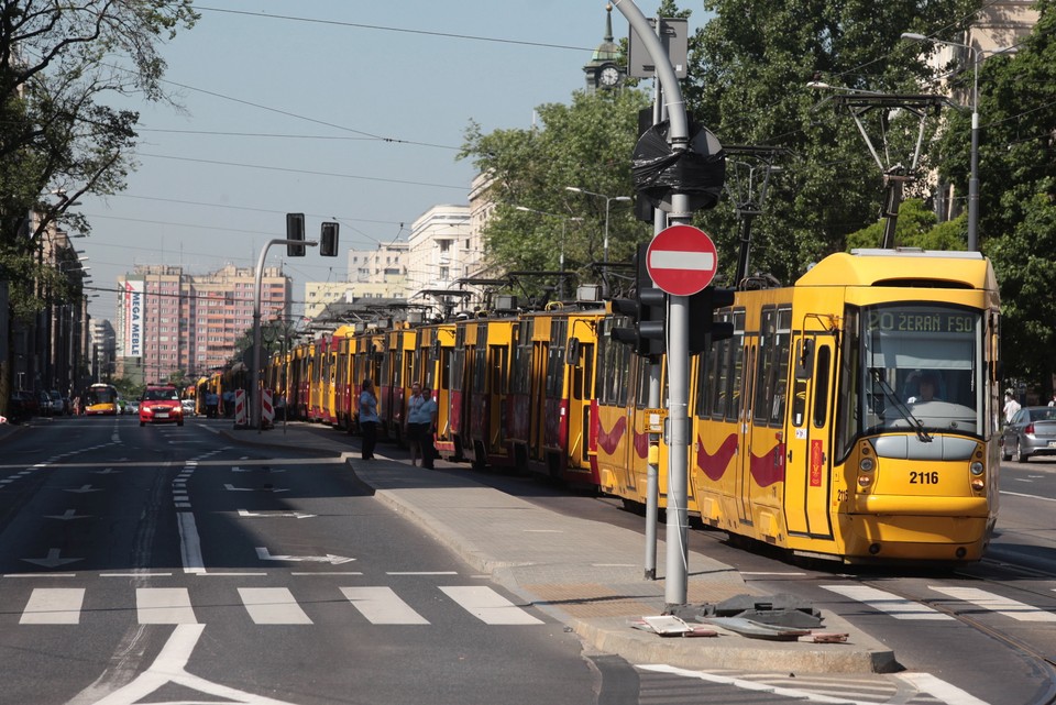 WARSZAWA PLAC BANKOWY WYPADEK