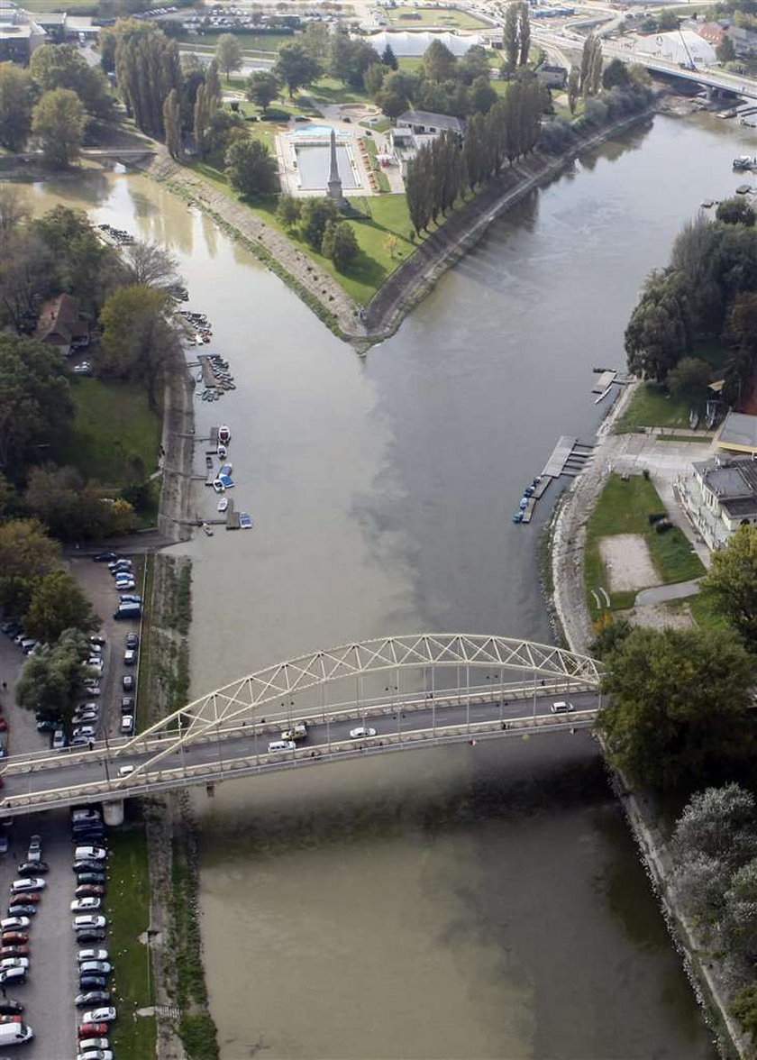 Trucizna płynie Dunajem. Zdjęcia