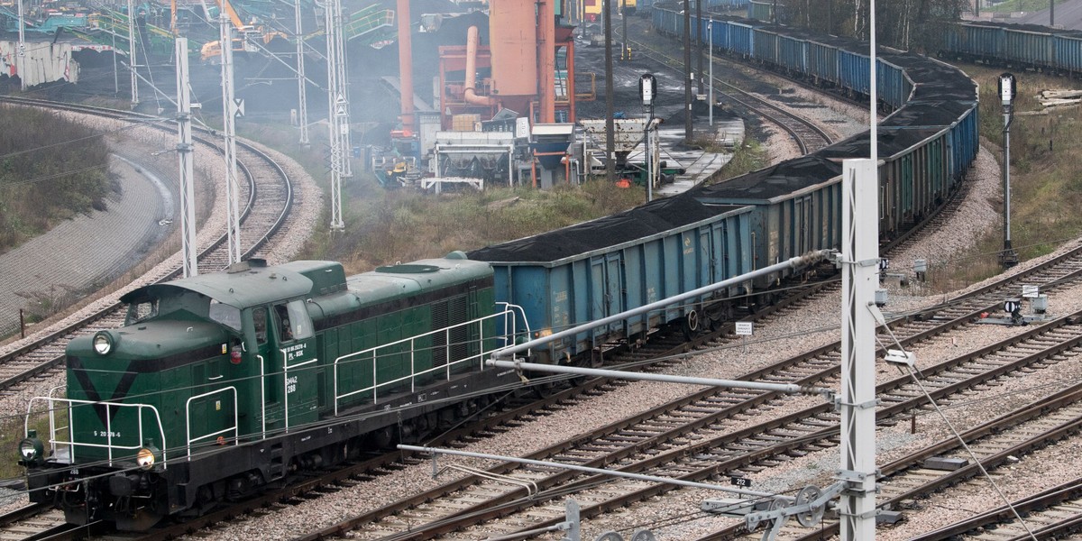 Transport węgla w Porcie Gdańsk. 