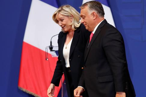 Marine Le Pen i Victor Orban