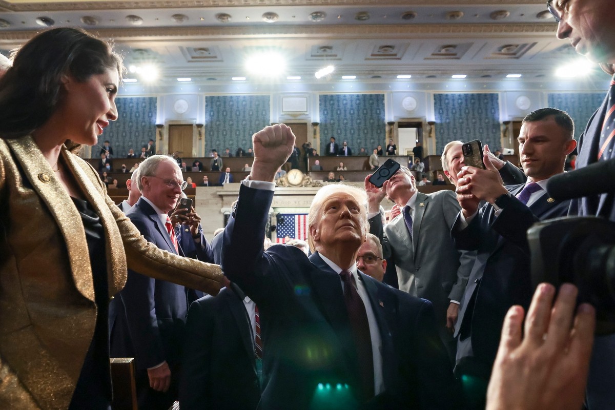 Donald Trump stwierdził, że w ciągu 43 dni osiągnął więcej niż większość administracji w ciągu 4 lub 8 la