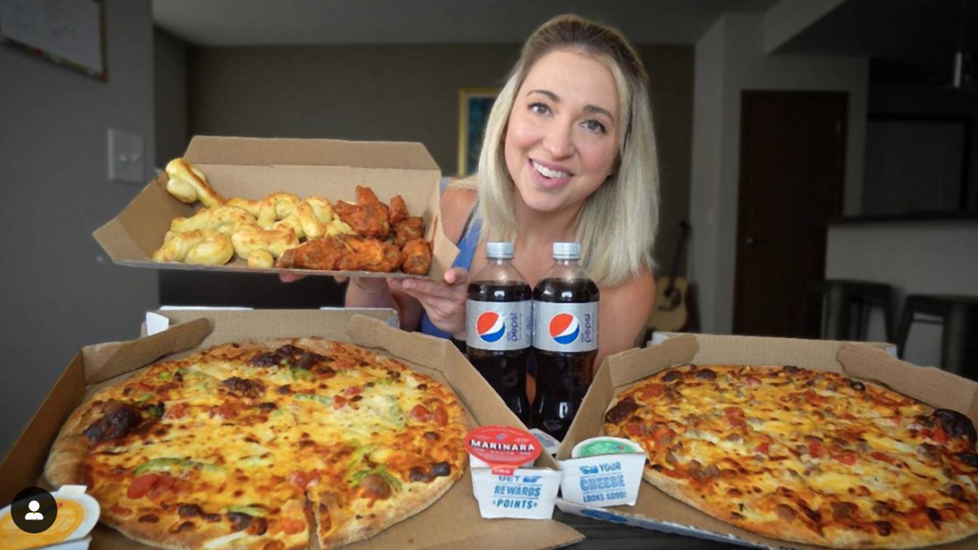 Versenyszerűen zabál egy amerikai nő: naponta akár 16 ezer kalóriát is elfogyaszt