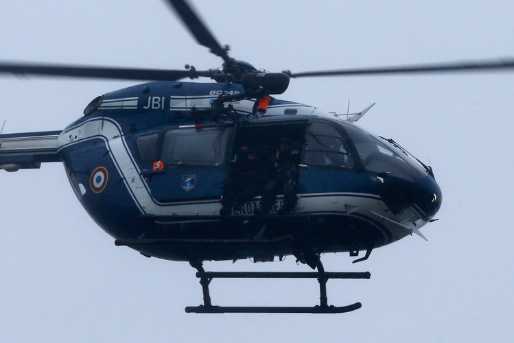 Obława na terrorystów, którzy zaatakowali tygodnik 'Charlie Hebdo'