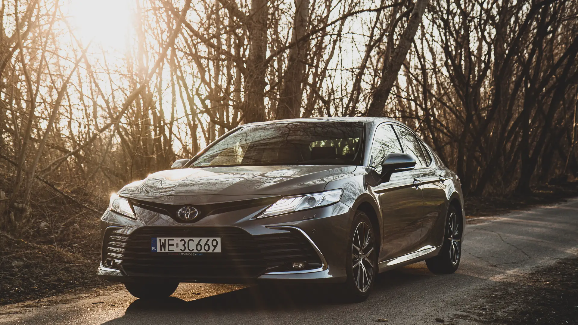 Nie rozumiesz, za co ludzie kochali limuzyny? Wsiądź do nowej Toyoty Camry