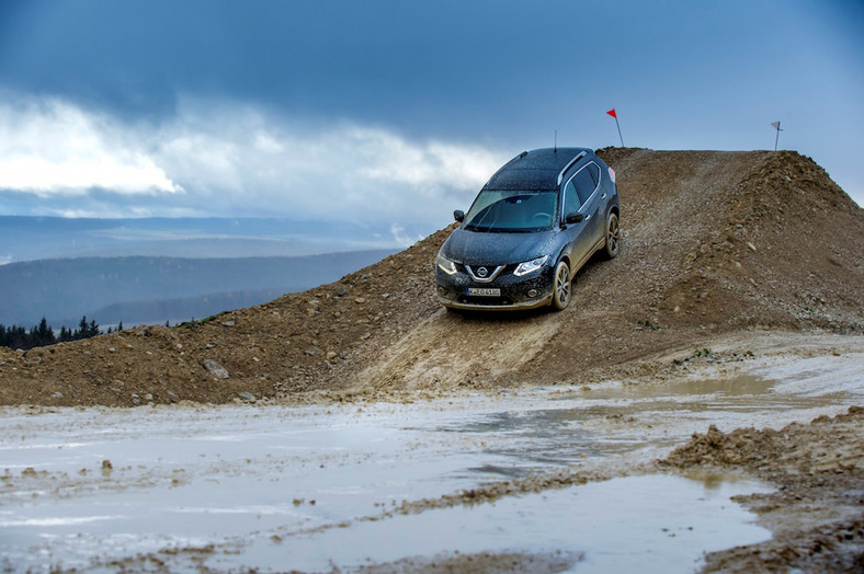 Nissan X-Trail 2.0/177 KM