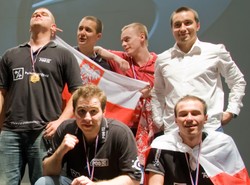 Polacy mistrzami cybersportu