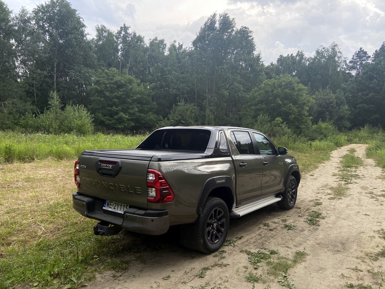 Toyota Hilux 2.8 D-4D Invincible