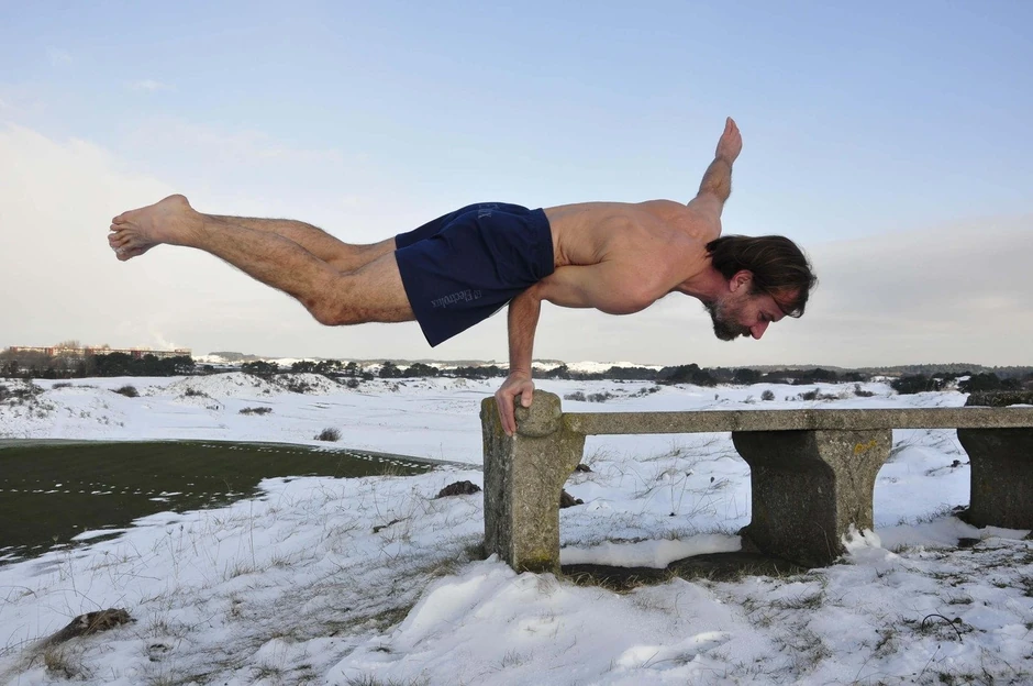 Vežba na temperaturama ispod nule FOTO: Profimedia.rs