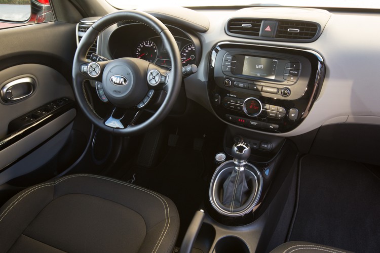 Kia soul w bogatszej werji L jest droższa o 4 tys. zł