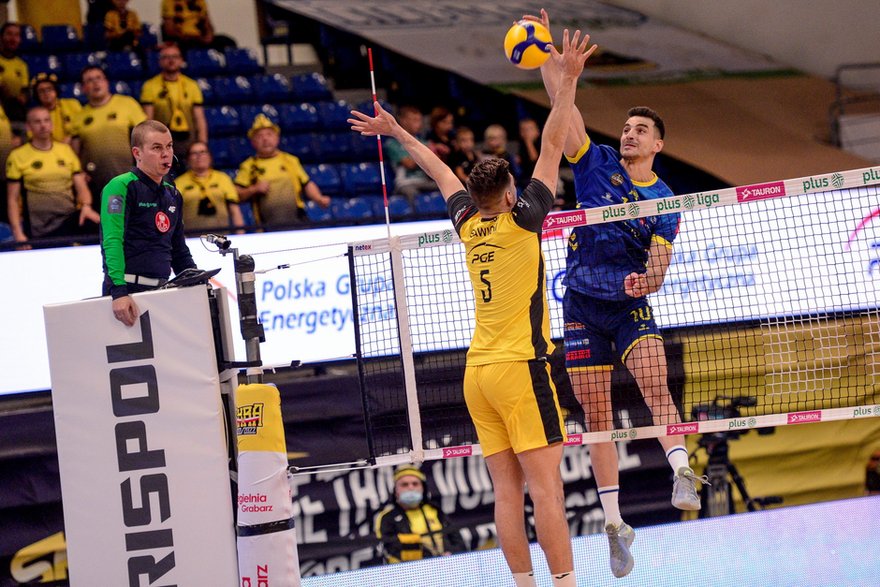 PGE Skra wciąż z kompletem zwycięstw w PlusLidze. Stal Nysa pokonana