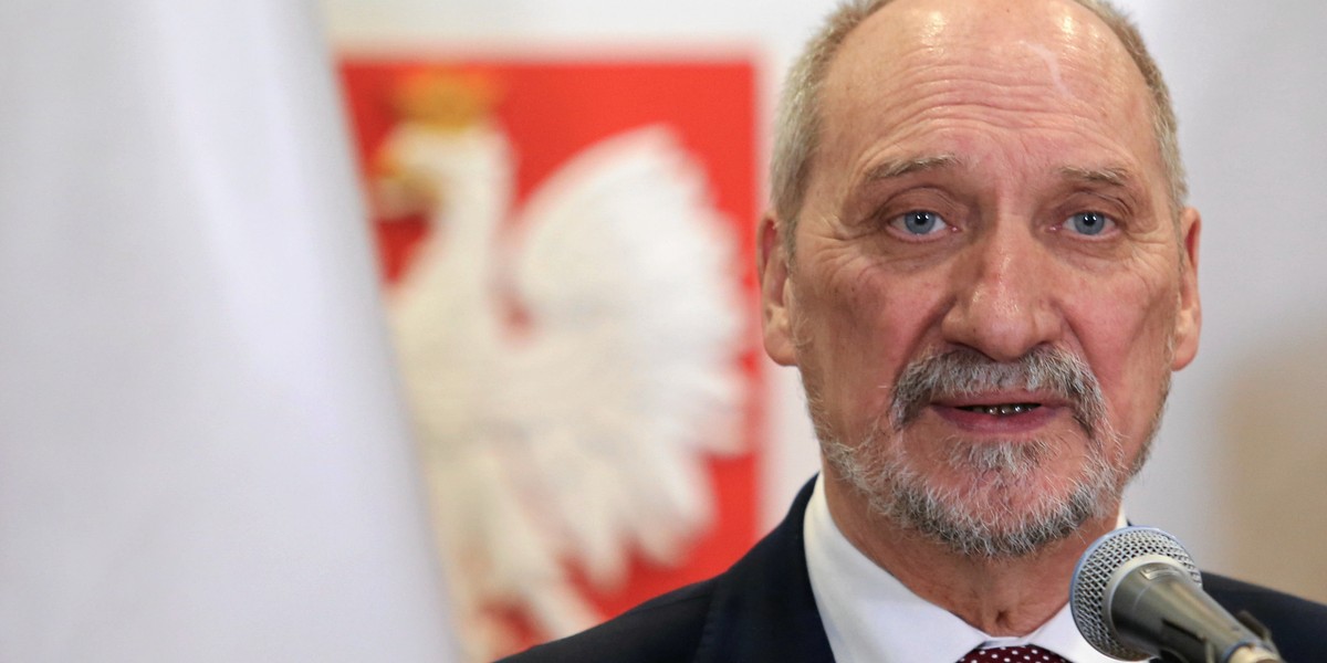 Antoni Macierewicz kierował resortem obrony narodowej od wygranych przez PiS wyborów do rekonstrukcji rządu