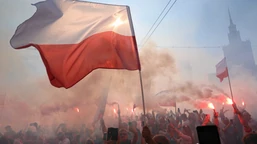 warszawa 1 sierpnia 2025. utrudnienia w ruchu i zmiany w komunikacji m