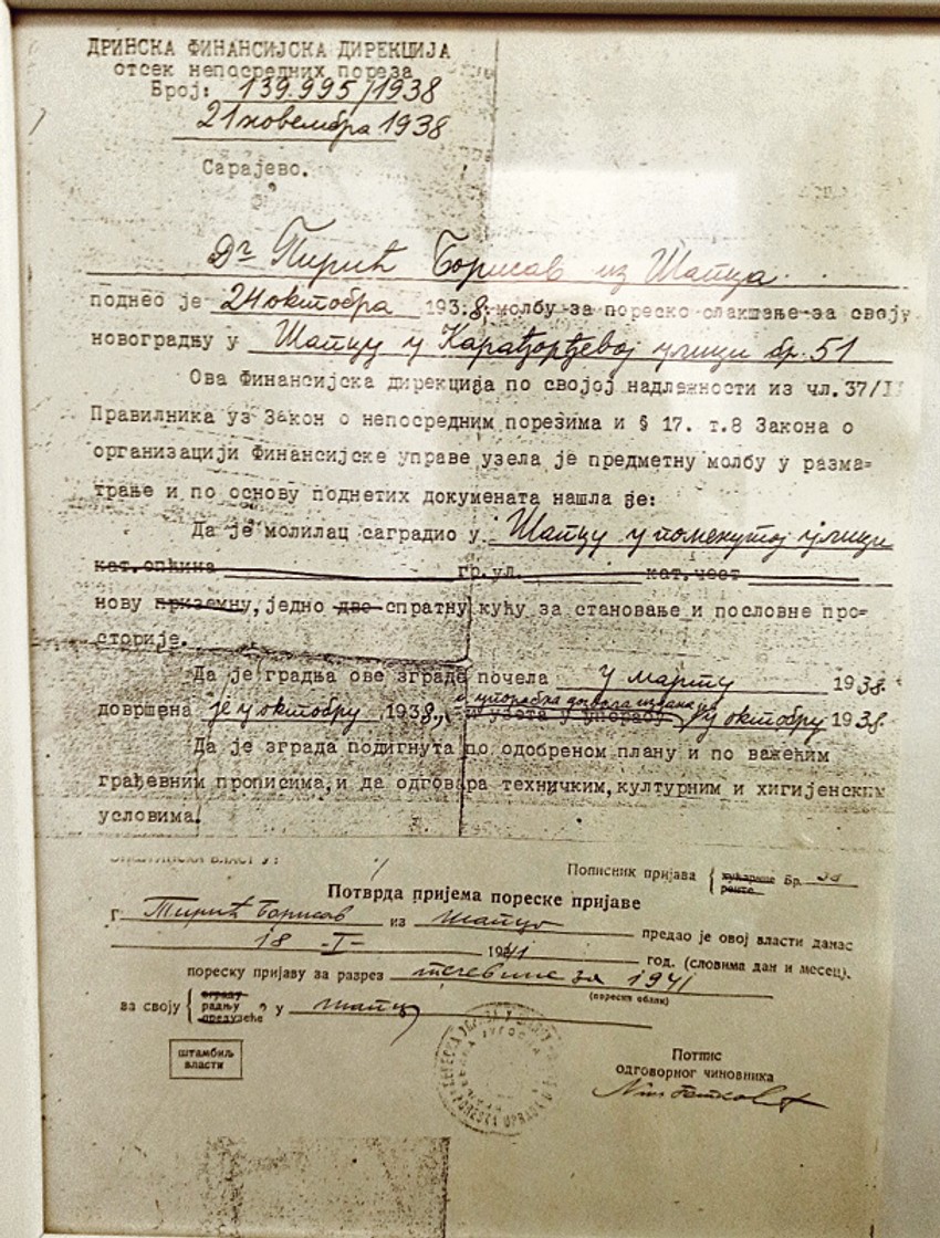 Kuća i ordinacija sagrađene su 1938. godine