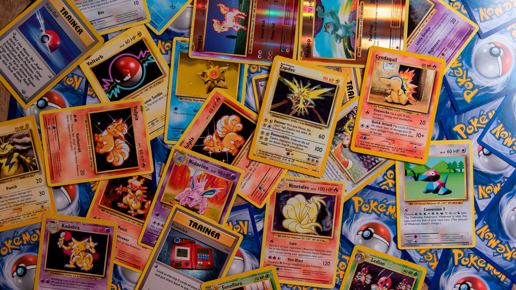 Pokémon karty boli populárne ako na Slovensku, tak v zahraničí.