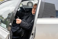 Limuzyna ojca Rydzyka zajechała pod ministerstwo kultury. Chodzi o 210 mln zł na muzeum