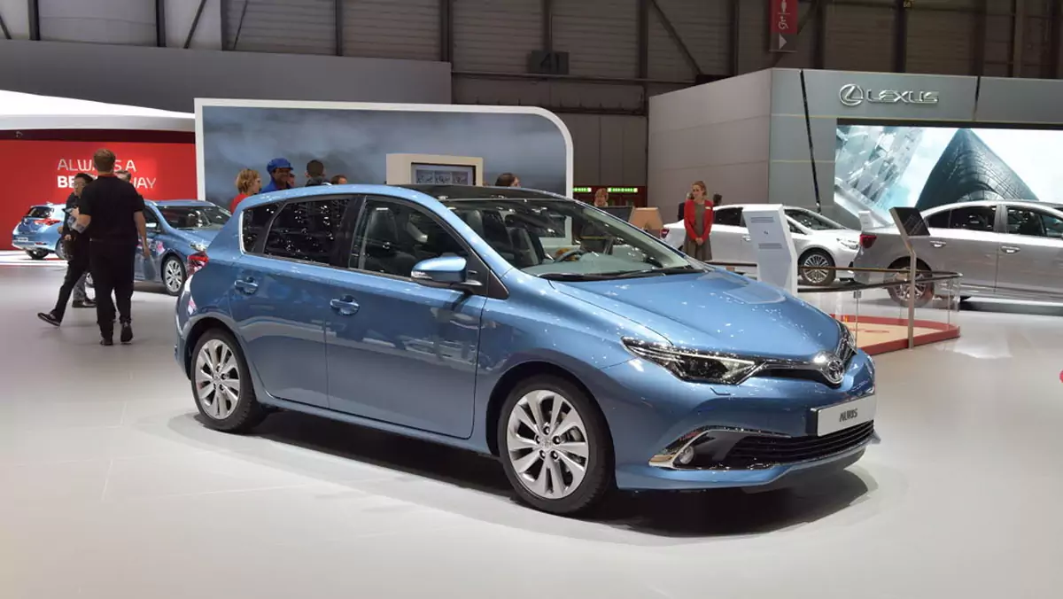 Toyota Auris - Czyli, szybki duży lifting