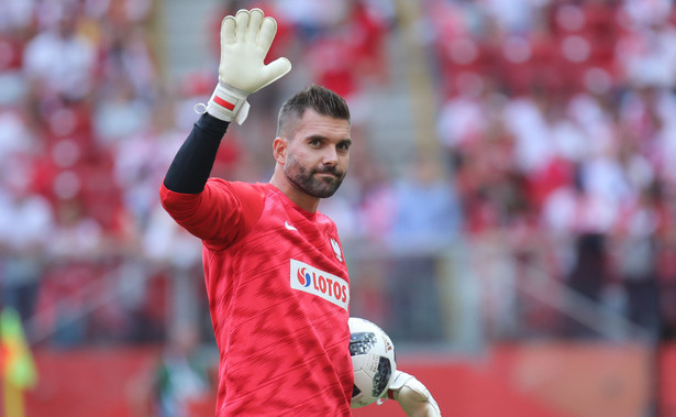 Bartosz Białkowski zmienia klub, ale zostaje na Wyspach