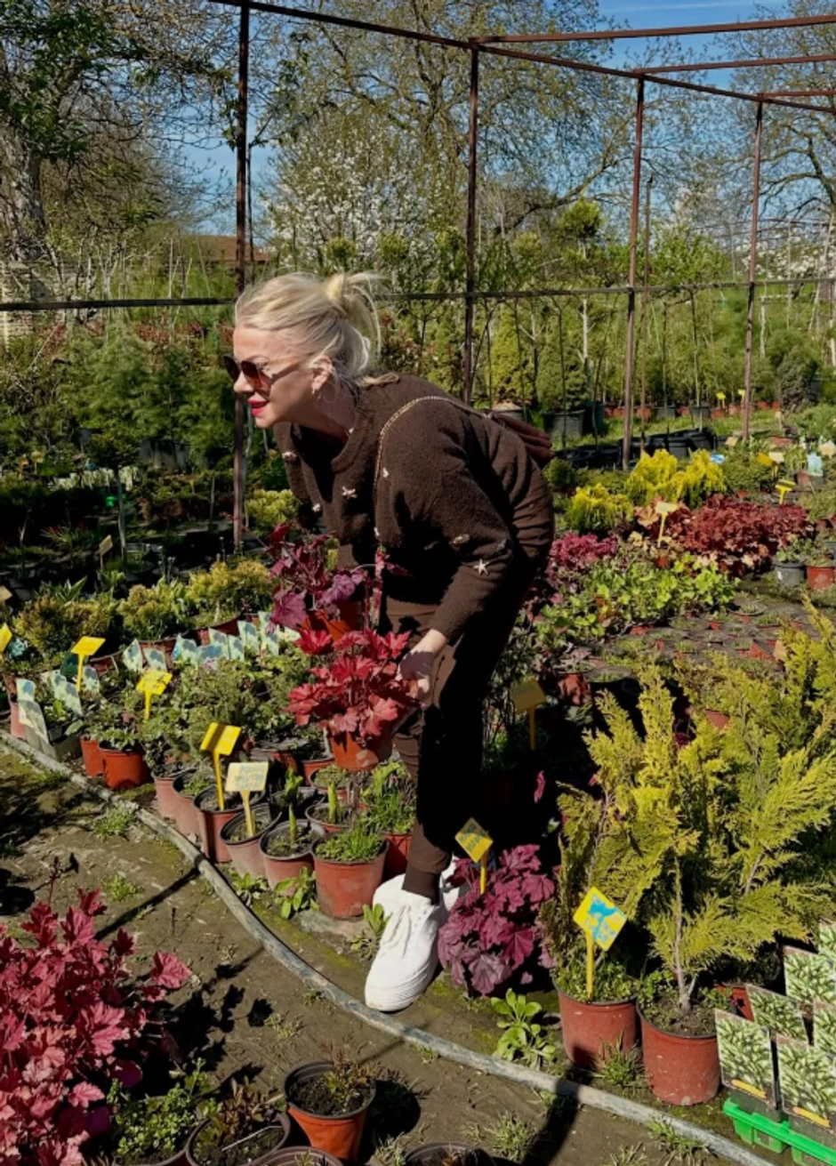 Mirjana Memedović objavila fotografije iz rasadnika