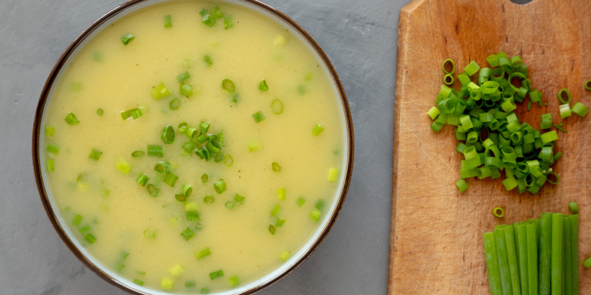 Zupa szczypiorkowa to prawdziwy przysmak.