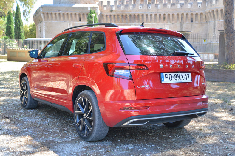 Skoda Karoq 2.0 TSI DSG Sportline