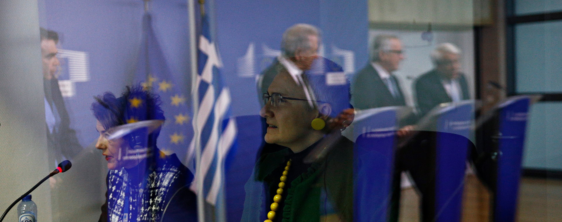 Tłumaczki podczas konferencji prasowej przewodniczącego Komisji Europejskiej Jean-Claude Junckera. Bruksela, grudzień 2018.
