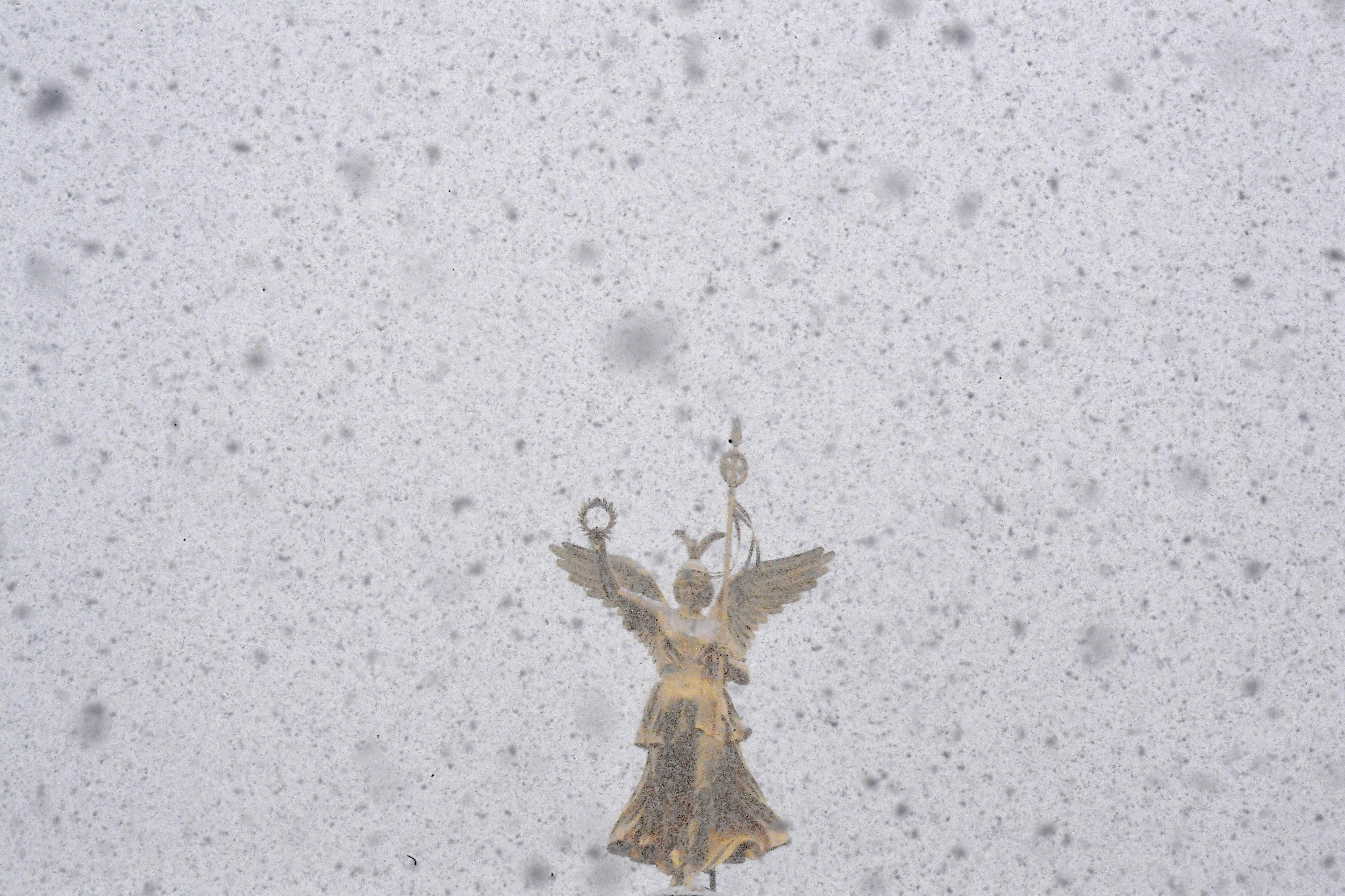 DWD warnt vor Glätte: Schnee auch im Norden möglich