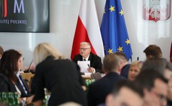 Suski o dymisji Dworczyka. W tle "włamanie na skrzynkę mailową"