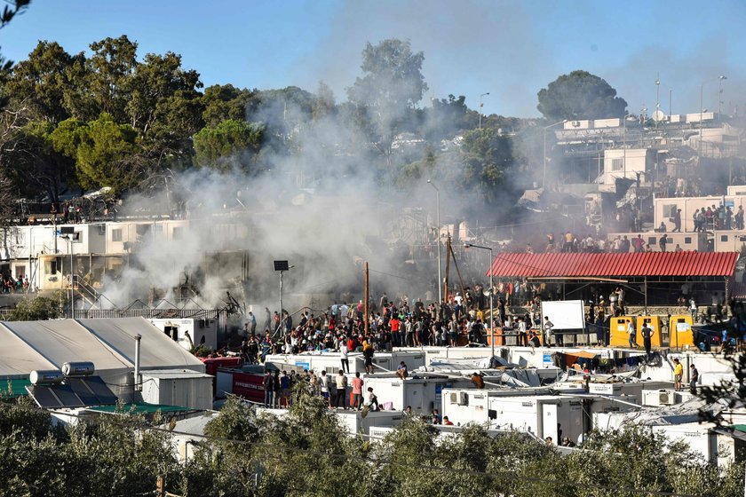 Imigranci podpalili ośrodek na wyspie Lesbos