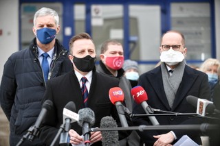 KO przeciwko zwolnieniom w LOT. Wnioskuje o posiedzenie sejmowej Komisji Infrastruktury