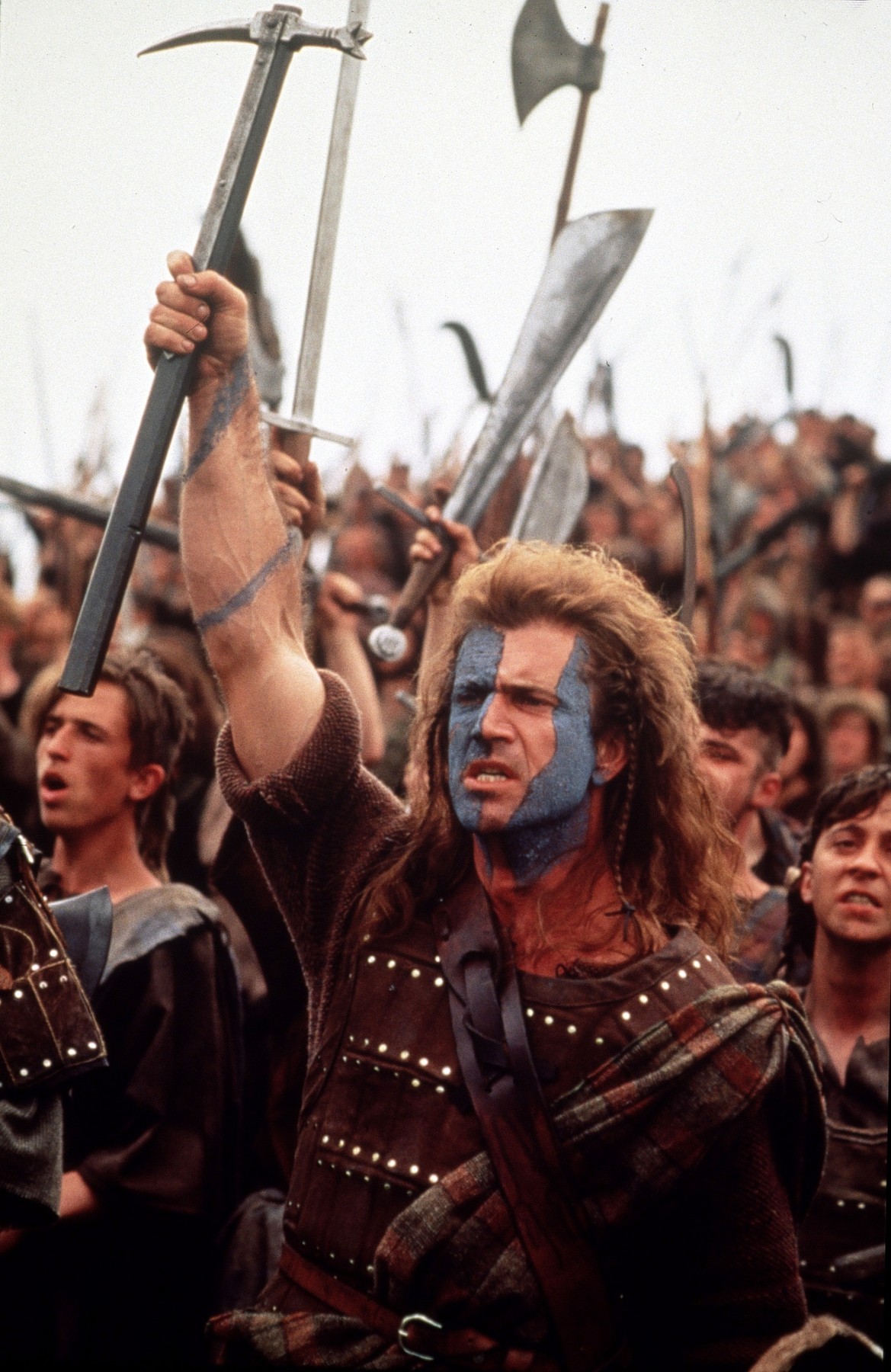 A rettenthetetlen 1995-ban zsebelte be az Oscar-díjat, és teljességgel megértjük, miért. A film a 13. század végén játszódik, és William Wallace skót forradalmár életét és halálát meséli el. Szívszorító, húsba vájó alkotás, amihez kötélidegek és érzelmi stabilitás szükséges, de ez egy olyan alapmű, amit akkor is meg kell nézni, ha fáj.