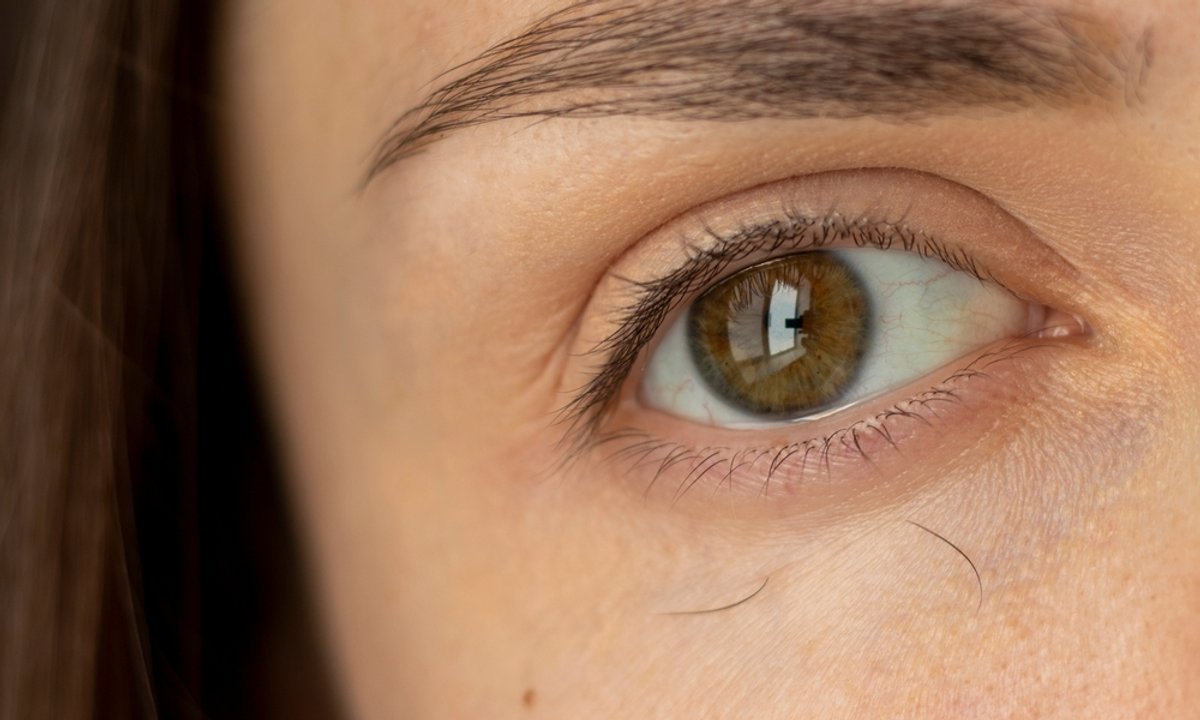 Była pewna, iż to zaschnięty tusz. W rzęsach 48-latki zalęgły się wszy