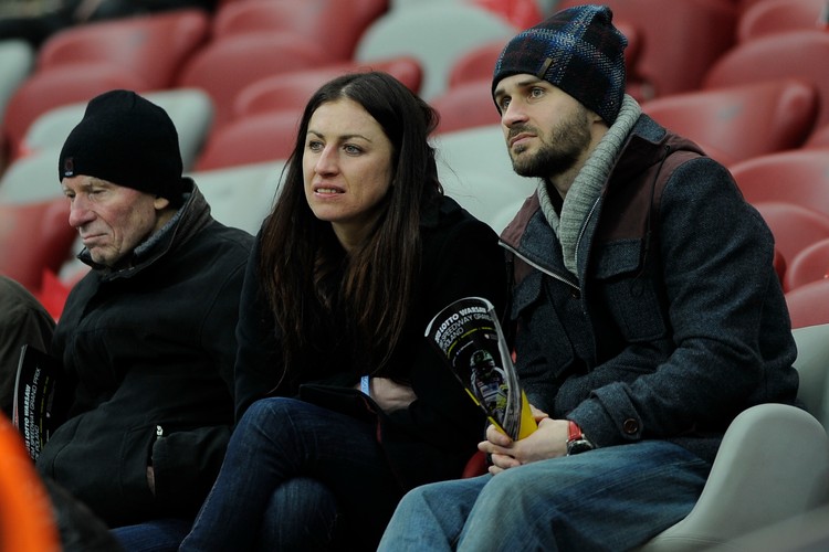Kowalczyk żużlowe Grand Prix na Stadionie Narodowym oglądała u boku tajemniczego mężczyzny