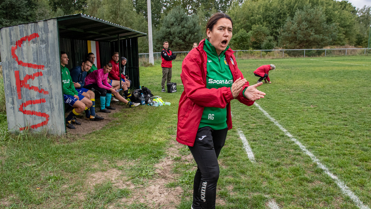 Niższe ligi: Aneta Gójska - naukowiec i trenerka CKS Celestynów