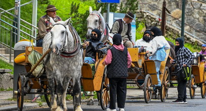 Arabscy turyści pokochali polski kurort. Takie widoki to tam już codzienność!