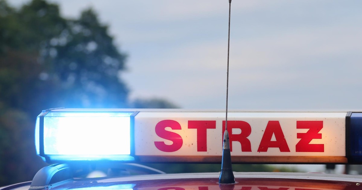 Pożar w Łodzi: 77-letnia kobieta nie żyje, ewakuacja w centrum