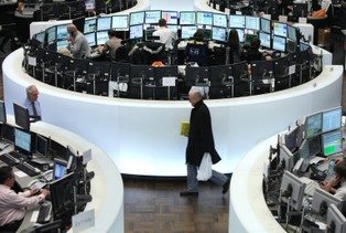 Giełdy w Europie zyskują przed świętami