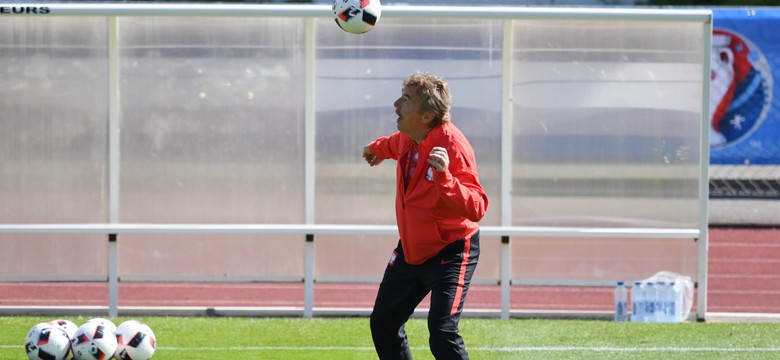 Zbigniew Boniek: Nie ma co płakać. Wyjeżdżamy z podniesionym czołem