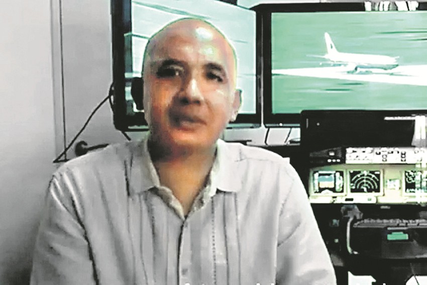 Zahari Ahmad Šah je pilot već 33 godine