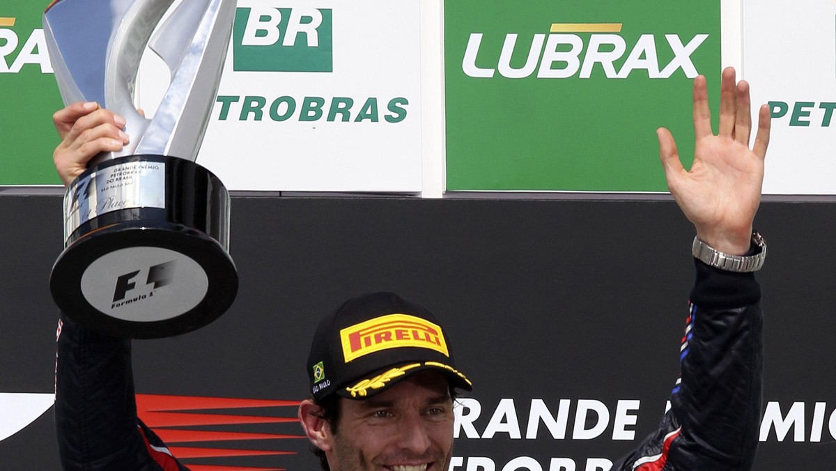 Mark Webber wreszcie przełamał długą passę bez wygranej i na Interlagos odniósł swoje jedyne w tym sezonie zwycięstwo i zakończył mistrzostwa świata na trzeciej pozycji. Australijczyk wykorzystał kłopoty techniczne zespołowego kolegi Sebastiana Vettela, ale podkreślił, że wielokrotnie w tym roku to jego dotykał pech.