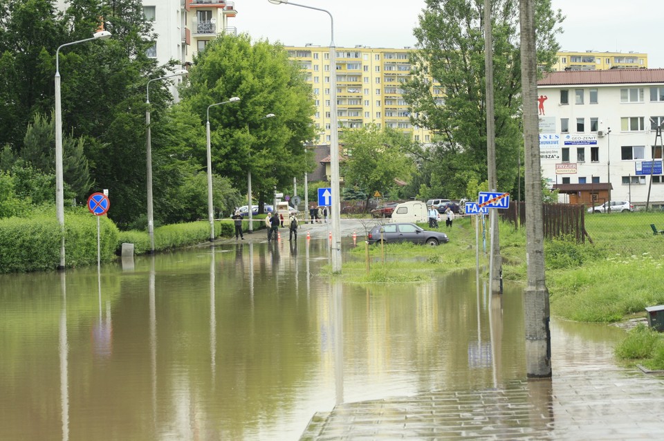 KRAKÓW POWÓDŹ MAJORA CZERWONY PRĄDNIK