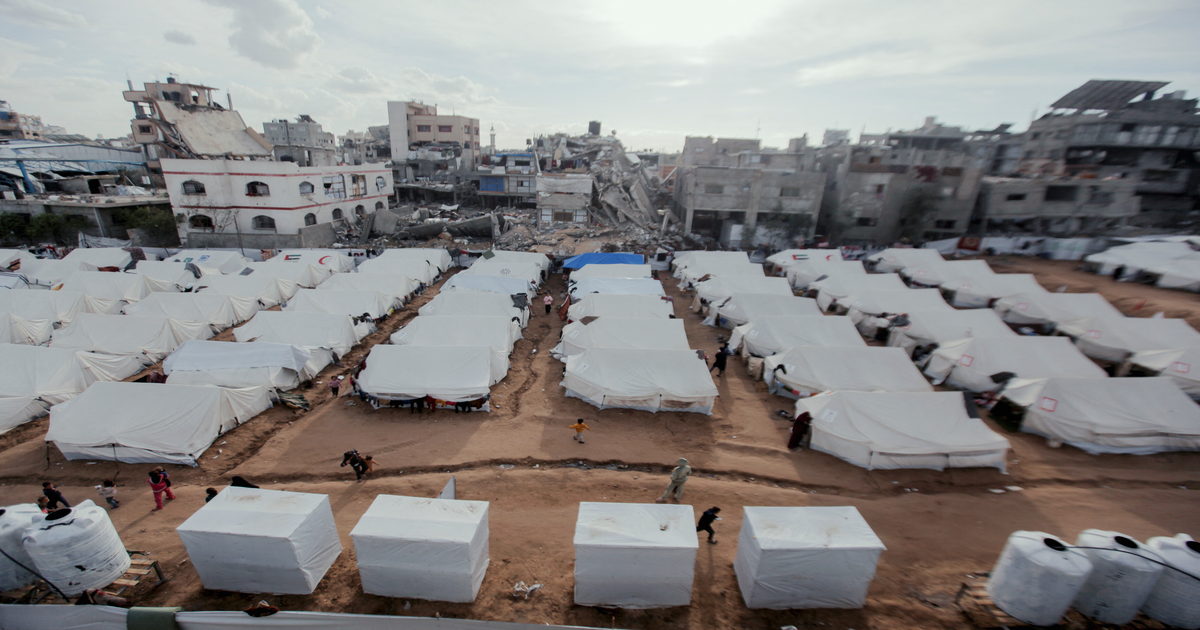 Neun Tote durch Sturm Byron in Gaza - Gebäude und Mauer stürzen ein
