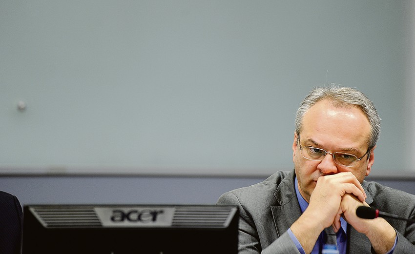 Željko Sertić,
ministar privrede