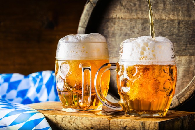 Pivo se pilo skoro svakodnevno, a pravilo se od pšenice i hmelja u kućnoj radinosti