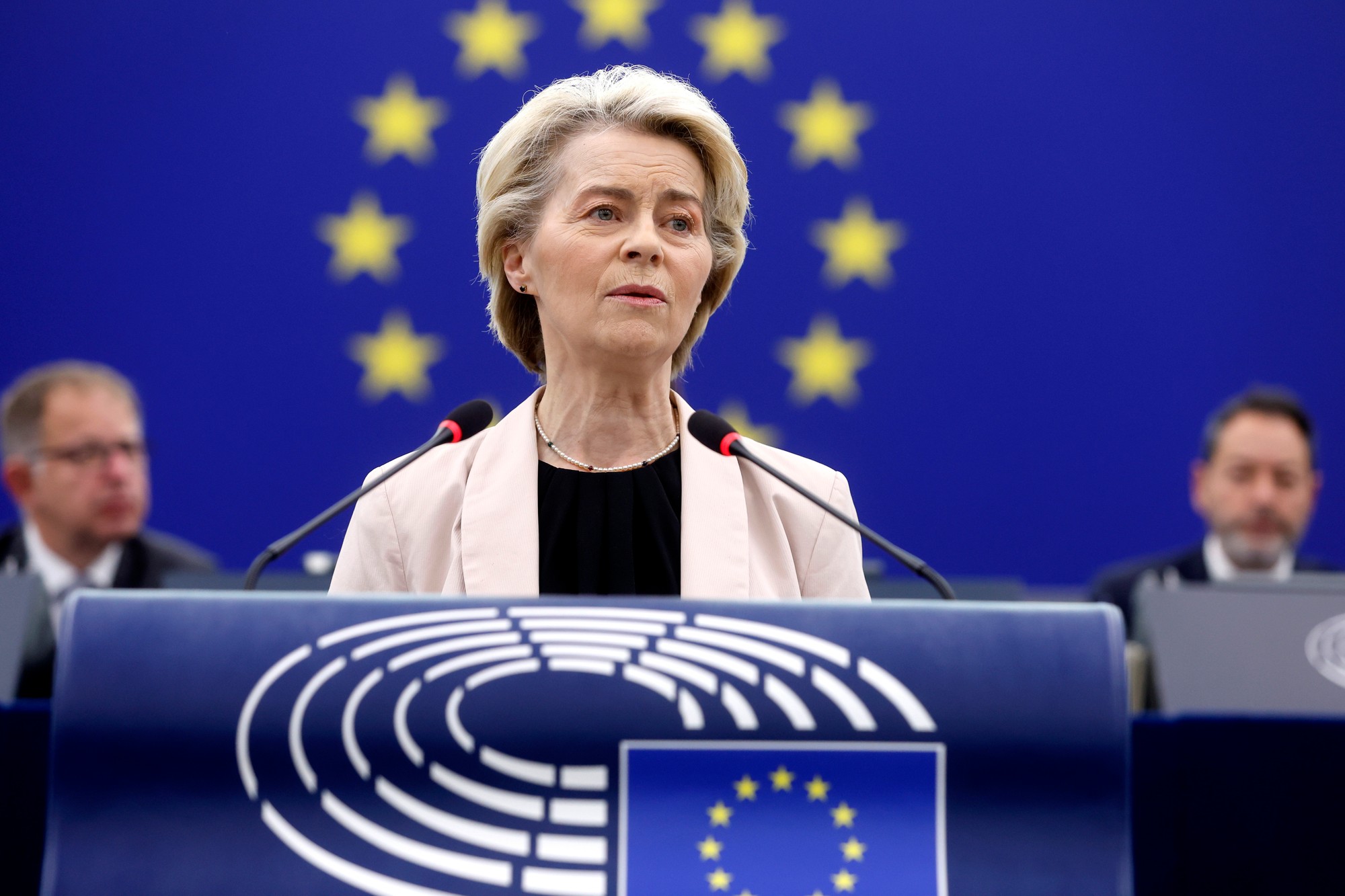 Európsky parlament odsúhlasil novú Európsku komisiu.