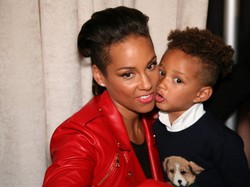 Dziecko, którego miało nie być. Alicia Keys wyznała, że miała plany aborcyjne